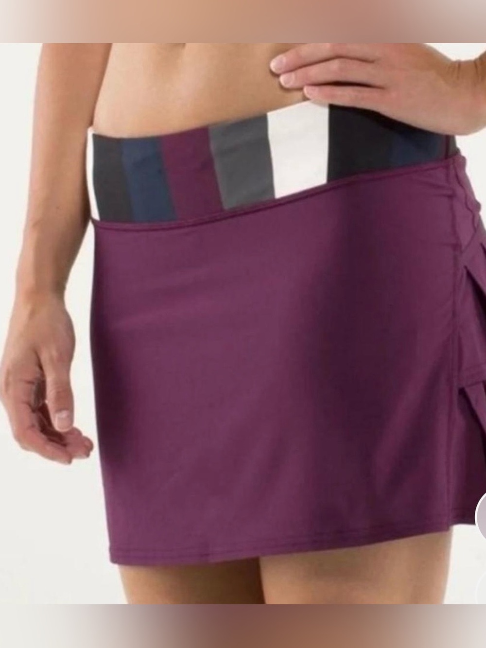 lululemon Run Pace Setter Skirt skort in plum pow stripe, size 8 pleated back